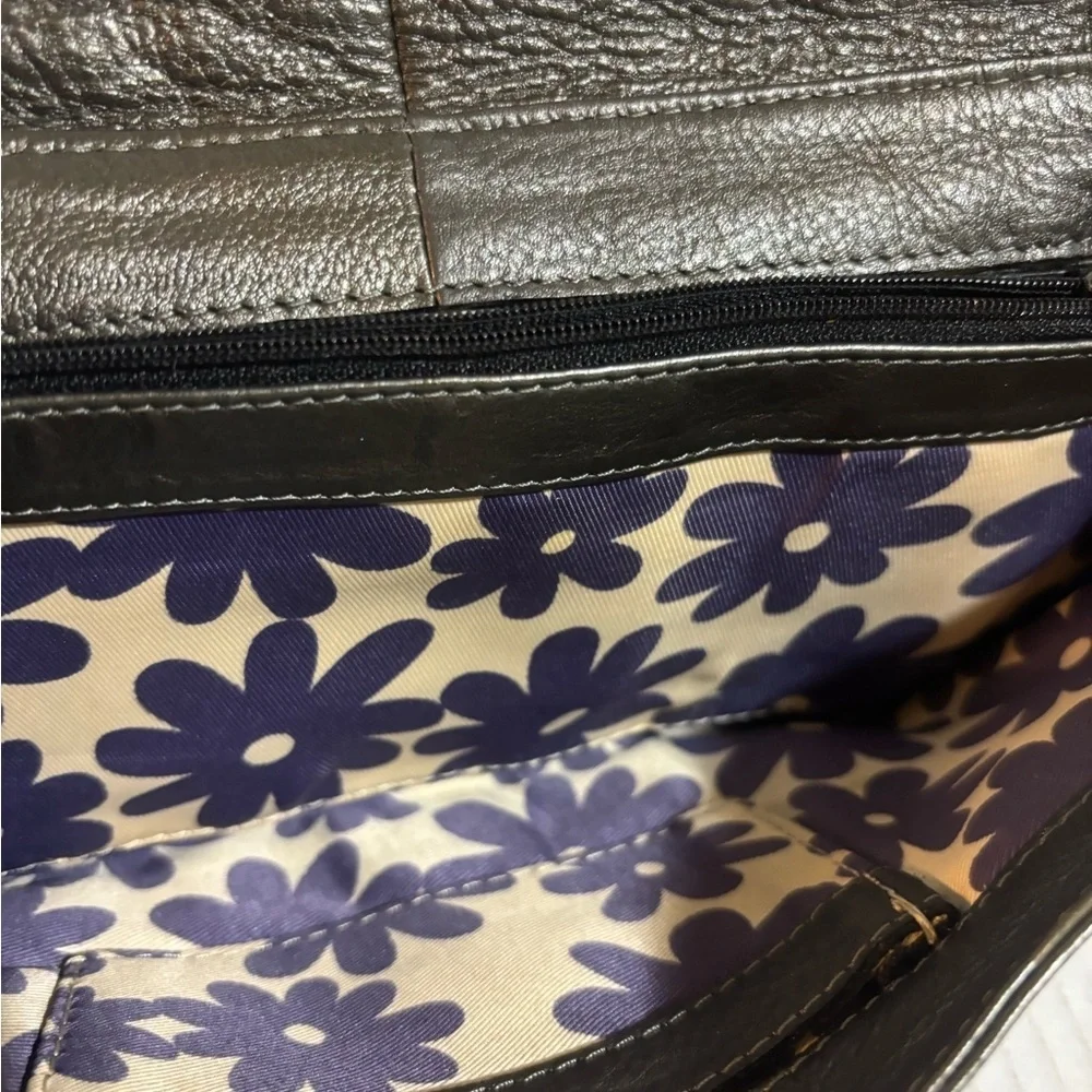 Nina bossi Elegant Black and Gray Clutch